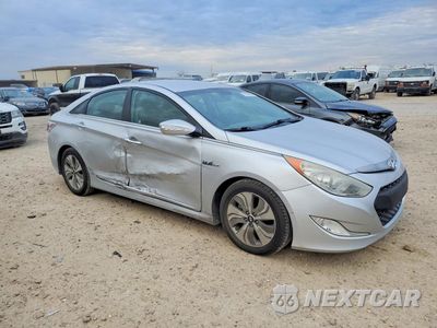 Czwarte zdjęcie samochodu z boku: 2013 HYUNDAI SONATA HYBRID VIN:KMHEC4A41DA096836 - miniatura