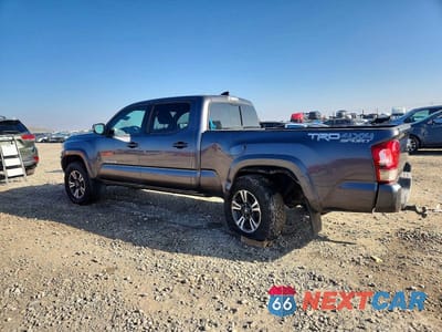 Drugie zdjęcie samochodu z przodu: 2017 TOYOTA TACOMA SR5 V6 VIN:5TFDZ5BN8HX027852 - miniatura