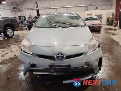 Piąte zdjęcie samochodu w środku: 2015 TOYOTA PRIUS VIN:JTDKN3DU2F1991505 - miniatura