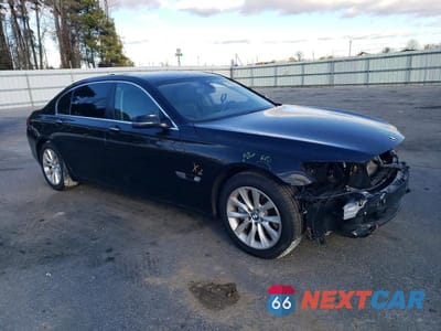 Czwarte zdjęcie samochodu z boku: 2015 BMW 740 LI VIN:WBAYE4C55FD946788 - miniatura