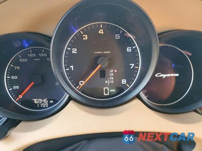Zdjęcie 9 z 13 samochodu: 2016 PORSCHE CAYENNE VIN:WP1AA2A22GLA00487 - miniatura