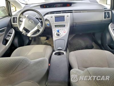 Zdjęcie 8 z 12 samochodu: 2015 TOYOTA PRIUS VIN:JTDKN3DU3F1882700 - miniatura