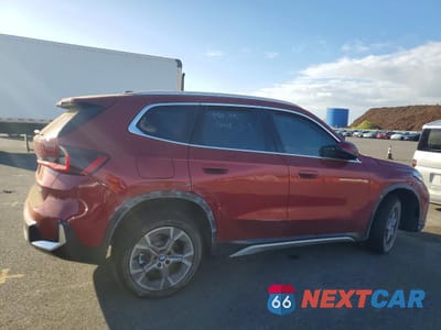 Trzecie zdjęcie samochodu z tyłu: 2026 BMW X1 XDRIVE28I VIN:WBX73EF04T5435396 - miniatura