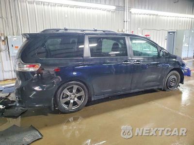 Trzecie zdjęcie samochodu z tyłu: 2017 TOYOTA SIENNA SE VIN:5TDXZ3DC3HS766694 - miniatura