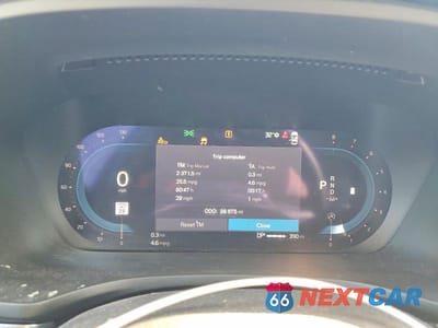 Zdjęcie 9 z 12 samochodu: 2023 VOLVO V60 CROSS COUNTRY PLUS VIN:YV4L12WZ8P2111760 - miniatura