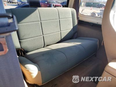 Zdjęcie 11 z 14 samochodu: 2000 JEEP WRANGLER / TJ SAHARA VIN:1J4FA59S6YP772122 - miniatura