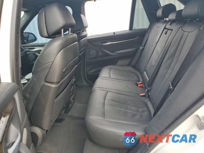 Zdjęcie 11 z 14 samochodu: 2016 BMW X5 XDRIVE50I VIN:5UXKR6C58G0J79955 - miniatura