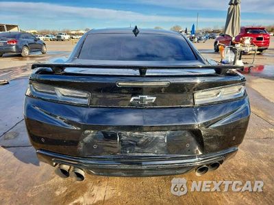 Zdjęcie 6 z 12 samochodu: 2017 CHEVROLET CAMARO SS VIN:1G1FH1R78H0160222 - miniatura