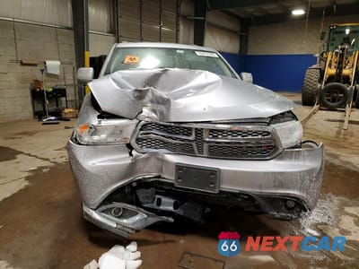 Piąte zdjęcie samochodu w środku: 2015 DODGE DURANGO SXT VIN:1C4RDHAG3FC801101 - miniatura