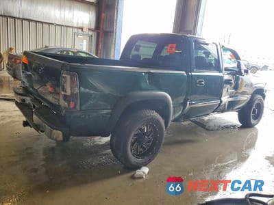 Trzecie zdjęcie samochodu z tyłu: 2006 GMC NEW SIERRA K1500 VIN:2GTEK13T061214267 - miniatura