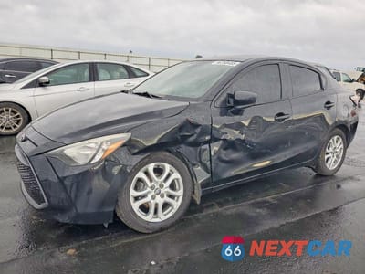 2019 TOYOTA YARIS L 3MYDLBYV0KY524604 - główne zdjęcie licytacji z USA - miniatura