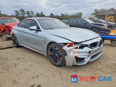 Czwarte zdjęcie samochodu z boku: 2016 BMW M4 VIN:WBS3R9C55GK338368 - miniatura