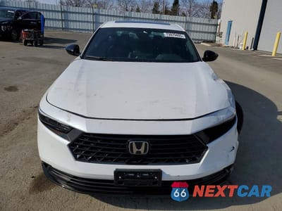 Piąte zdjęcie samochodu w środku: 2025 HONDA ACCORD HYBRID SPORT-L VIN:1HGCY2F76SA096074 - miniatura