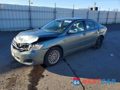 2010 TOYOTA CAMRY BASE 4T4BF3EK8AR022780 - główne zdjęcie licytacji z USA - miniatura