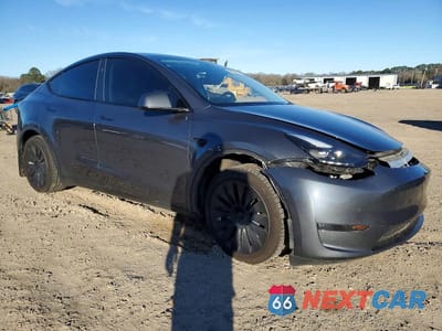 Czwarte zdjęcie samochodu z boku: 2023 TESLA MODEL Y VIN:7SAYGDEE9PA201238 - miniatura