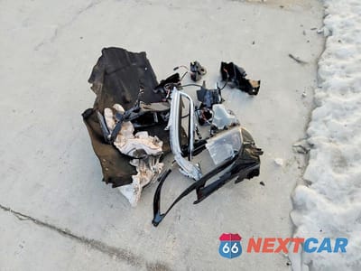 Zdjęcie 13 z 14 samochodu: 2019 LINCOLN NAUTILUS RESERVE VIN:2LMPJ6LP5KBL51446 - miniatura