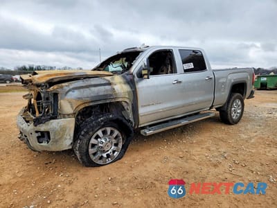 2018 GMC SIERRA K2500 DENALI 1GT12UEY3JF161221 - główne zdjęcie licytacji z USA - miniatura