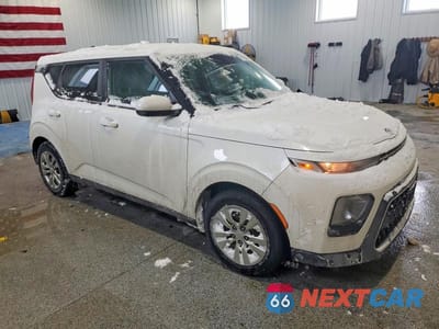 Czwarte zdjęcie samochodu z boku: 2020 KIA SOUL LX VIN:KNDJ23AU2L7064943 - miniatura