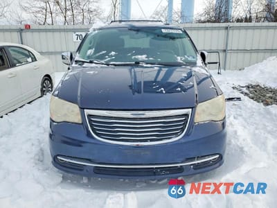 Piąte zdjęcie samochodu w środku: 2012 CHRYSLER TOWN & COUNTRY TOURING L VIN:2C4RC1CG6CR411572 - miniatura