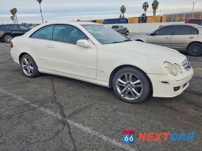Czwarte zdjęcie samochodu z boku: 2006 MERCEDES-BENZ CLK 350 VIN:WDBTJ56H46F196811 - miniatura
