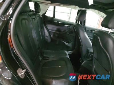 Zdjęcie 10 z 11 samochodu: 2016 BMW X1 XDRIVE28I VIN:WBXHT3C32GP884450 - miniatura