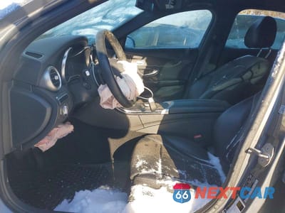 Zdjęcie 7 z 12 samochodu: 2019 MERCEDES-BENZ C 300 4MATIC VIN:55SWF8EB1KU320139 - miniatura