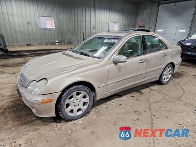 2005 MERCEDES-BENZ C 240 4MATIC WDBRF81J05F596869 - główne zdjęcie licytacji z USA - miniatura