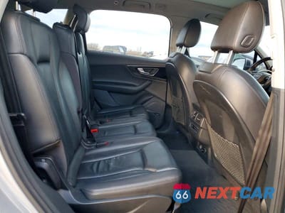 Zdjęcie 11 z 12 samochodu: 2019 AUDI Q7 PREMIUM PLUS VIN:WA1LAAF76KD019808 - miniatura