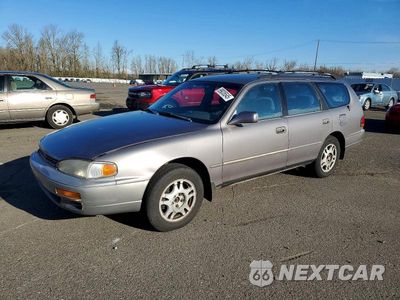 1996 TOYOTA CAMRY LE V6 4T1EF12K5TU125643 - główne zdjęcie licytacji z USA - miniatura