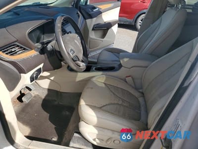 Zdjęcie 7 z 12 samochodu: 2015 LINCOLN MKC VIN:5LMCJ1A94FUJ19967 - miniatura