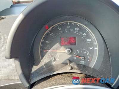 Zdjęcie 9 z 11 samochodu: 2010 VOLKSWAGEN NEW BEETLE VIN:3VWPG3AG8AM010827 - miniatura