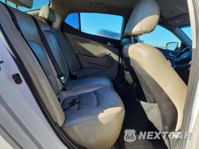 Zdjęcie 10 z 11 samochodu: 2012 KIA OPTIMA VIN:5XXGN4A74CG066797 - miniatura