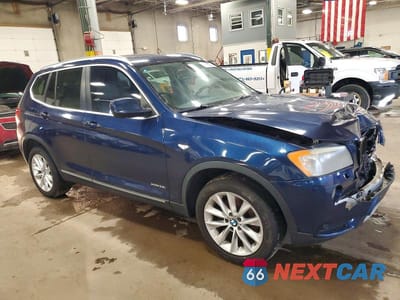 Czwarte zdjęcie samochodu z boku: 2011 BMW X3 XDRIVE28I VIN:5UXWX5C50BL706900 - miniatura
