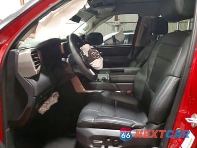 Zdjęcie 7 z 13 samochodu: 2024 TOYOTA SEQUOIA LIMITED VIN:7SVAAABA0RX040179 - miniatura