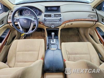 Zdjęcie 8 z 13 samochodu: 2008 HONDA ACCORD EX VIN:1HGCP36788A067919 - miniatura