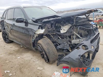 Czwarte zdjęcie samochodu z boku: 2017 BMW X5 XDRIVE35I VIN:5UXKR0C36H0V76724 - miniatura