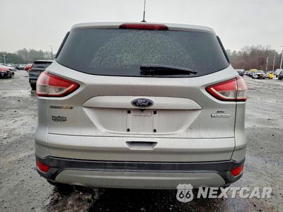 Zdjęcie 6 z 16 samochodu: 2015 FORD ESCAPE SE VIN:1FMCU0G99FUA63763 - miniatura