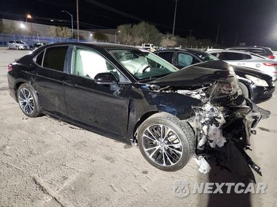 Czwarte zdjęcie samochodu z boku: 2019 TOYOTA CAMRY L VIN:4T1B11HK5KU839215 - miniatura