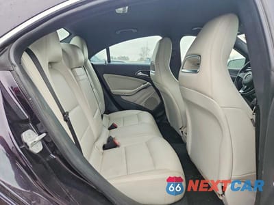 Zdjęcie 10 z 11 samochodu: 2015 MERCEDES-BENZ CLA 250 VIN:WDDSJ4EB3FN168448 - miniatura