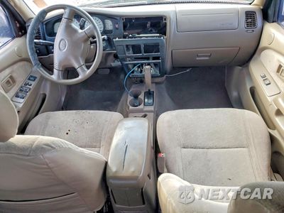 Zdjęcie 8 z 13 samochodu: 2002 TOYOTA TACOMA DOUBLE CAB PRERUNNER VIN:5TEGN92N62Z031947 - miniatura