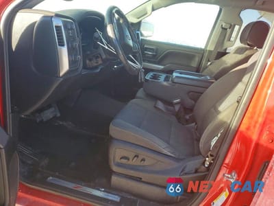 Zdjęcie 7 z 12 samochodu: 2018 CHEVROLET SILVERADO K1500 LT VIN:1GCVKREC3JZ115440 - miniatura