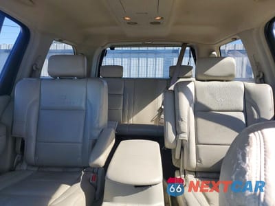 Zdjęcie 10 z 13 samochodu: 2004 INFINITI QX56 BASE VIN:5N3AA08C14N810135 - miniatura
