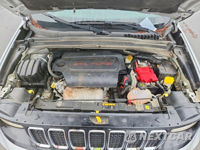 Zdjęcie 11 z 12 samochodu: 2020 JEEP RENEGADE SPORT VIN:ZACNJBAB1LPM01857 - miniatura
