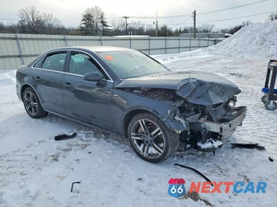 Czwarte zdjęcie samochodu z boku: 2018 AUDI A4 PREMIUM PLUS VIN:WAUENAF49JA153279 - miniatura