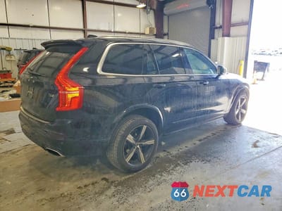 Trzecie zdjęcie samochodu z tyłu: 2016 VOLVO XC90 T6 VIN:YV4A22PM6G1051488 - miniatura