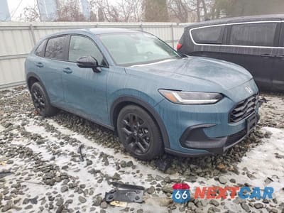 Czwarte zdjęcie samochodu z boku: 2025 HONDA HR-V SPORT VIN:3CZRZ2H52SM789030 - miniatura