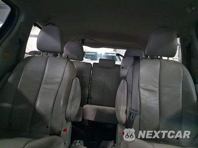 Zdjęcie 10 z 12 samochodu: 2012 TOYOTA SIENNA XLE 8-PASSENGER VIN:5TDYK3DC5CS181391 - miniatura