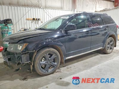 2020 DODGE JOURNEY CROSSROAD 3C4PDCGB2LT279941 - główne zdjęcie licytacji z USA - miniatura
