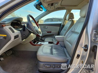 Zdjęcie 7 z 12 samochodu: 2008 HYUNDAI AZERA SE VIN:KMHFC46FX8A293296 - miniatura
