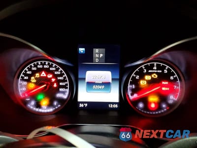 Zdjęcie 9 z 12 samochodu: 2018 MERCEDES-BENZ GLC 63 4MATIC AMG VIN:WDC0G8JB1JF431868 - miniatura